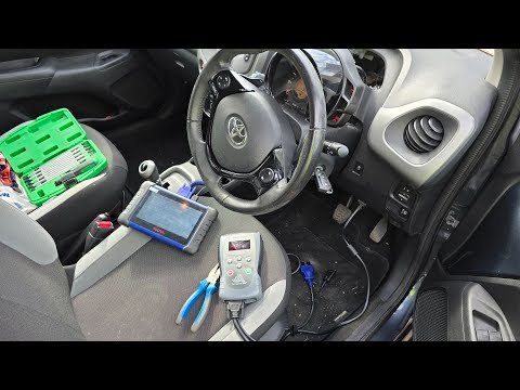 Toyota Aygo: all keys lost — still from Sebastian’s own video